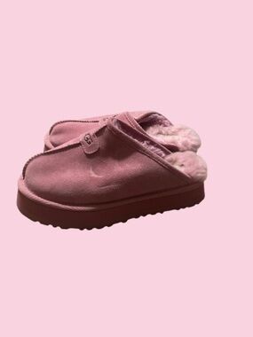 Women Pink Uggs Faux-Fur Lined